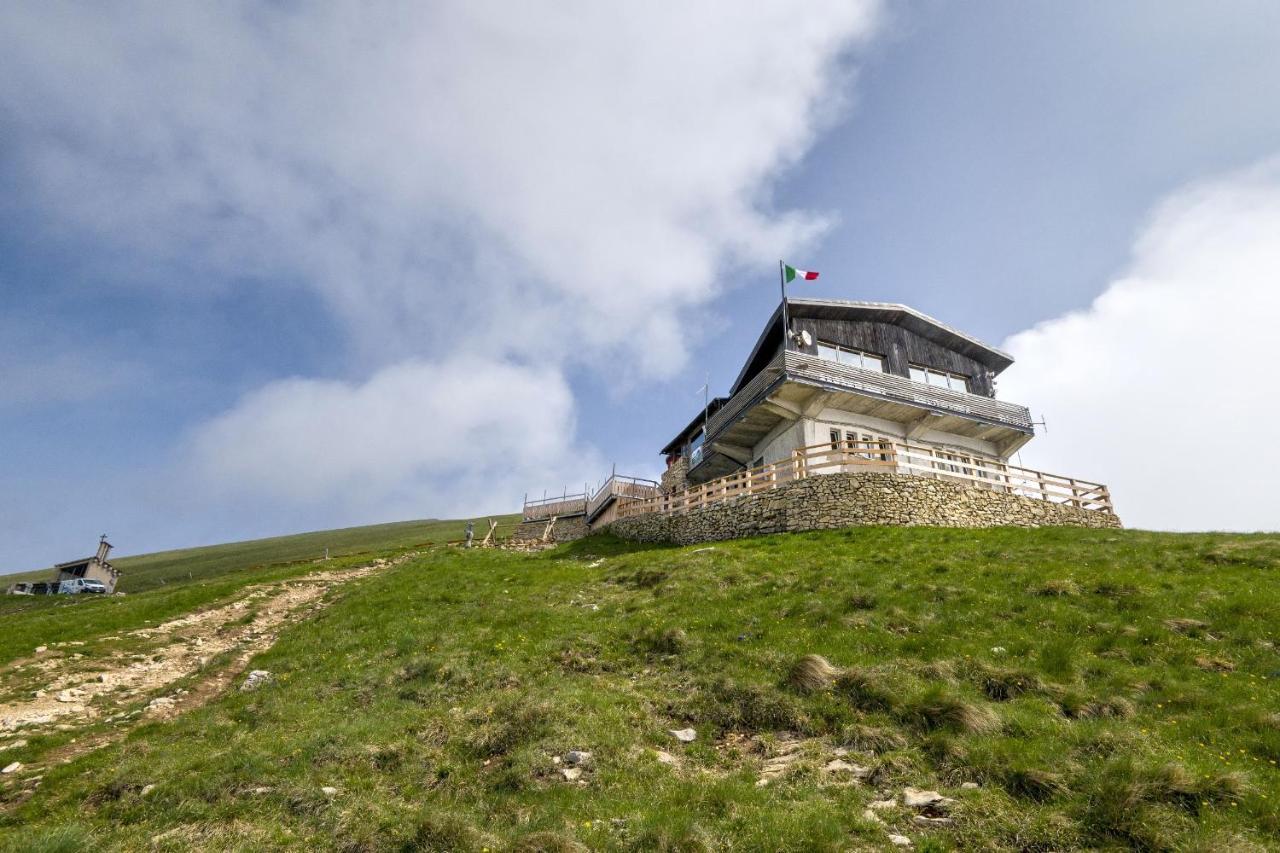 Rifugio Chierego - 1911M Hotel Бренцоне сул Гарда Екстериор снимка